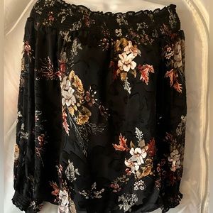 WHBM off the shoulder top size medium